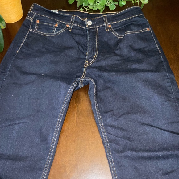 Levi’s  dark blue jeans, almost new - Picture 3 of 4